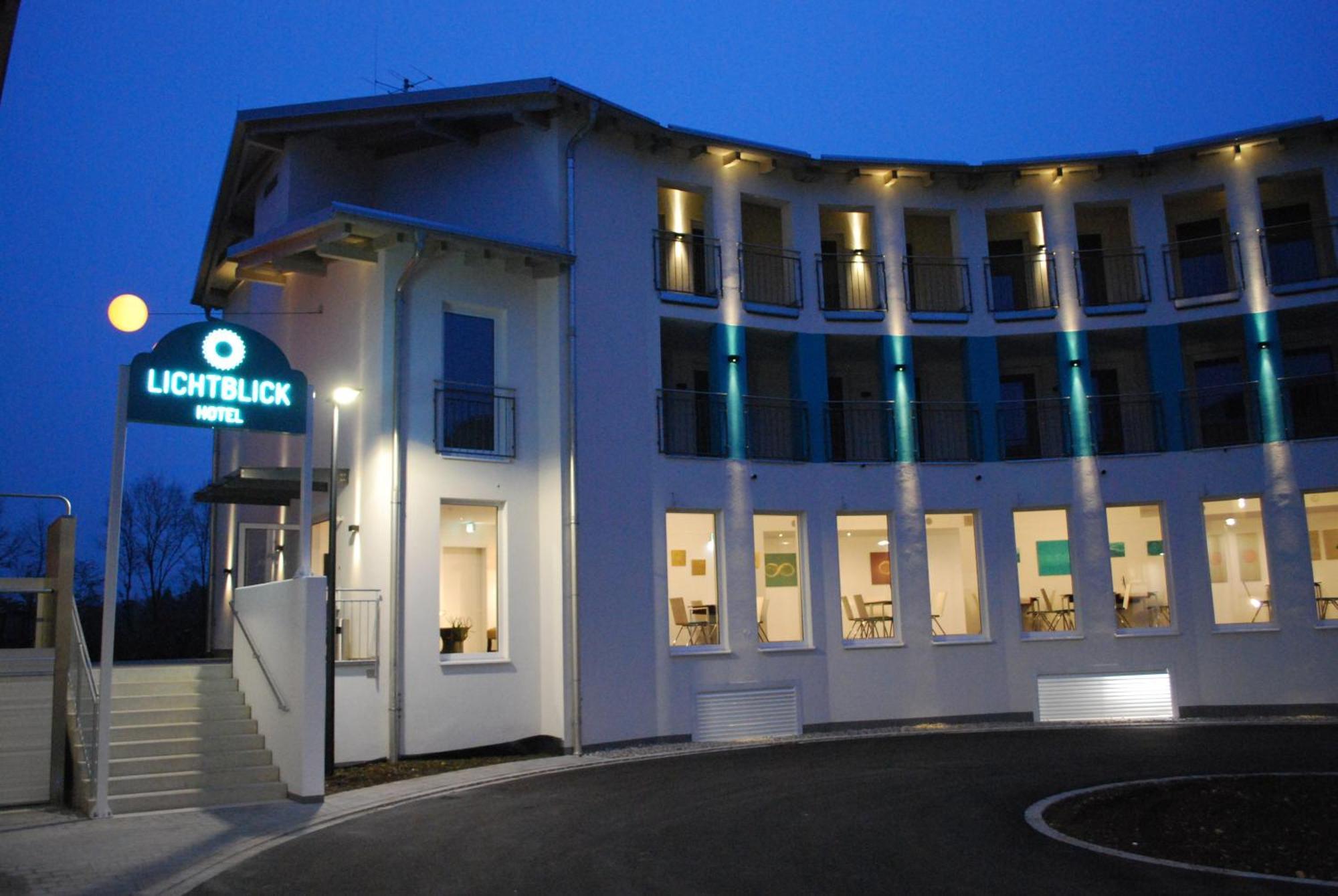 Lichtblick Hotel Garni Alling Exterior photo